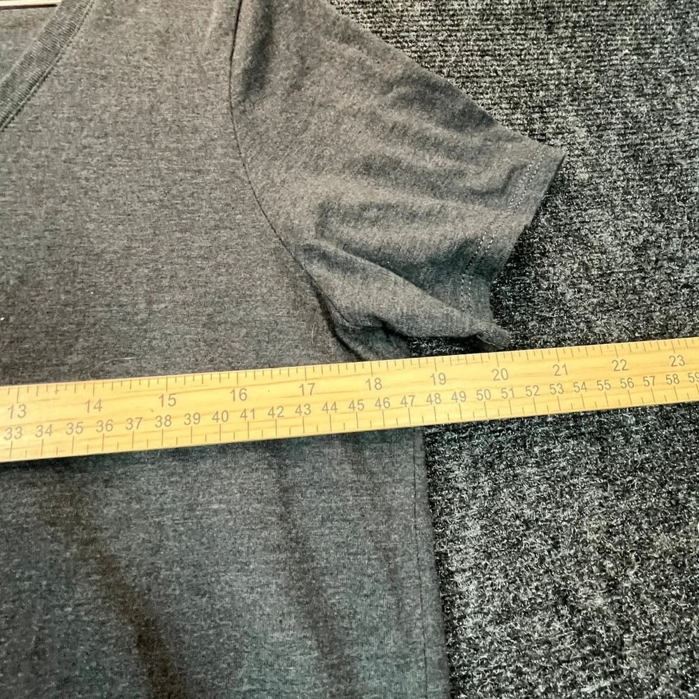 Nike V-Neck T-Shirt Womens L Gray Tri-Blend Athletic Graphic Short Sleeve Tee